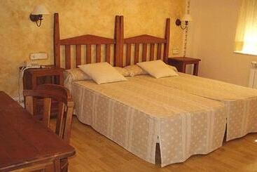 Mökkimajoitus La Becera