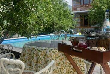 منتجع Shivadya  A Boutique