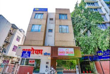 Fabhotel Gargi Deluxe
