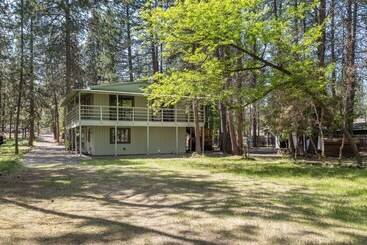 Kır Evi Deschutes Riverwoods Retreat