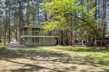 Mökkimajoitus Deschutes Riverwoods Retreat