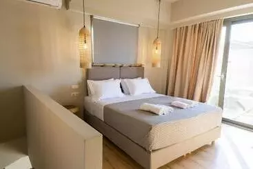 Appart'hotel Theros Suites