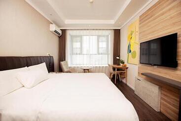 Hanting Premium Hotel Xinyang Railway Station