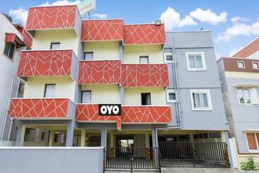 Hotelli Oyo Flagship Srinivasa Residency