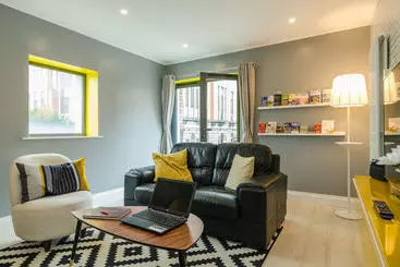 Citygate Apartment