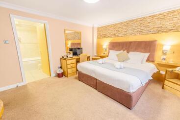 فندق Kilmorey Arms