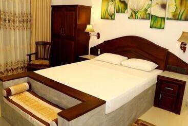 Hotelli Sunrich Kandy