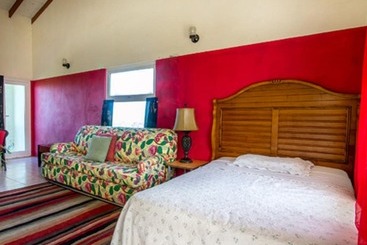 پانسیون Culture House