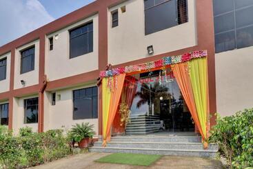 ホテル Spot On Atithi Guest House