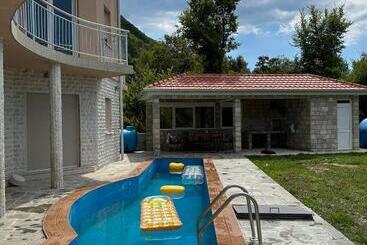 پانسیون Vila Vidic