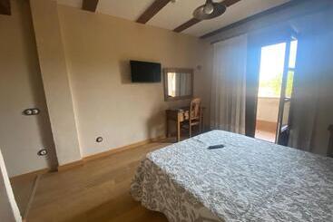 هتل Rural Centro De Las Arribes