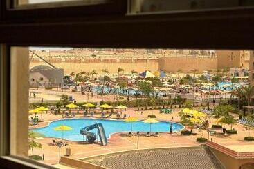 هتل آپارتمان قريه اكوا فيو الساحل الشمالي