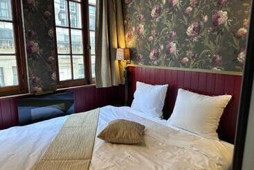 هتل کپسول Smartflats   The Place Brussels