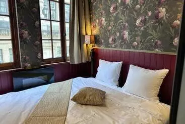 カプセルホテル Smartflats   The Place Brussels