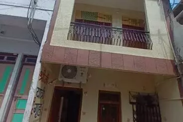 Pensão Shreeji Guest House