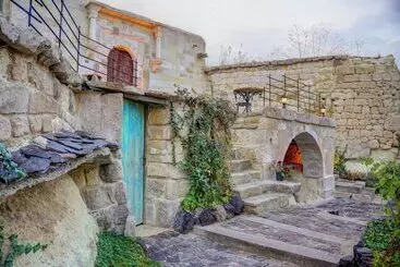Hotel Gibos Cave