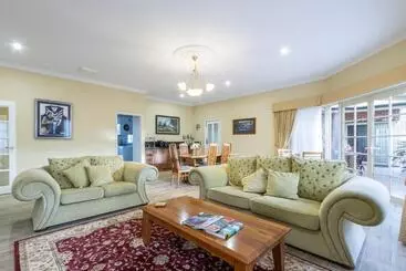 Bed and Breakfast Durham Lodge