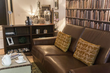 בית מלון כפרי Alcam Books