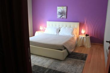 בית מלון כפרי Il Castello di Lovere