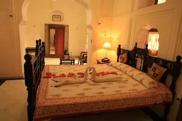 Hotel Mahalkhas Palace