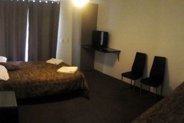 Riverpark Maroochy Motel