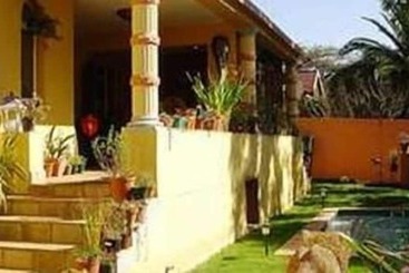 פנסיון Sleepy Gecko Guest House