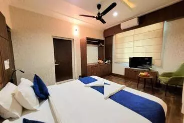 Hotel Royal Plaza