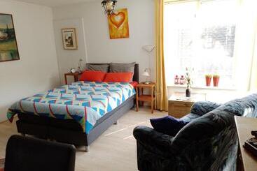 بنسيون Drenthse Groninger Landschap