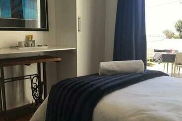 膳宿费 Memories Vaaldam