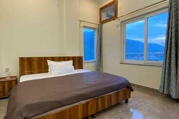 Herberge Hub Of Joy S