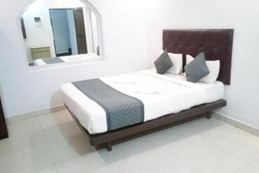 בית מלון כפרי Goa Divine Candolim