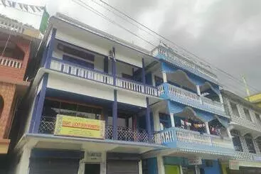 Hôtel Eight Lucky Homestay