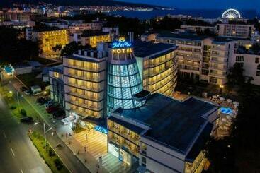 Aparthotel Sol E Mar