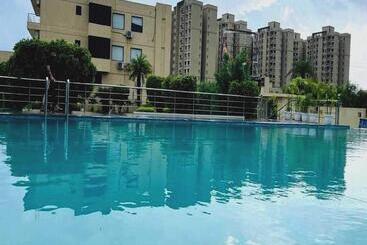 Hotell Collection O 7r Resort