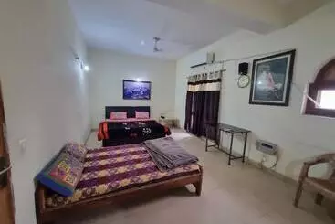 ペンション Bhakti Vedanta Guest House
