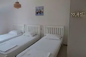پانسیون Kite House, Shared Bathroom & Kitchen