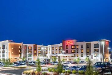 ホテル Hampton Inn & Suites Napa
