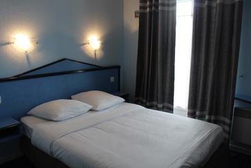 ホテル Le Voltaire