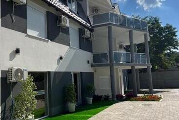 پانسیون Big House