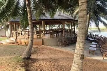 هتل Bel Azur Grand Popo