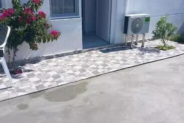 ペンション Lalaj Guesthouse