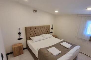 Elite Park Hotel & Suites