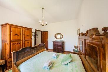 ベッドアンドブレックファースト La Casa Di Mannazzotta 1