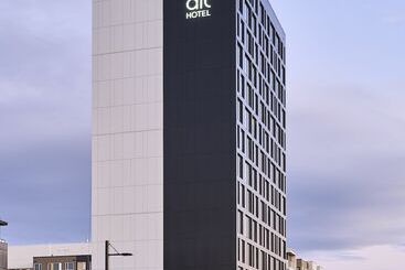 Alt Hotel Calgary University District