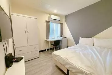 هاستل 新獅城商務旅館new Lion City
