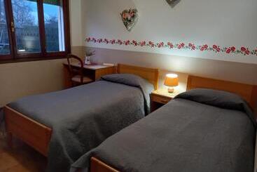 Bed and Breakfast Alloggi Adamo Venice