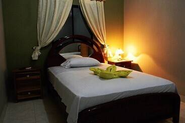 בית מלון כפרי Rio Guayas