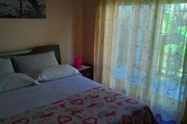 Sul Lungo Lago Da Tatiana B&b