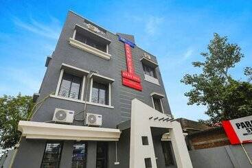 Fabhotel Paradise Stay Inn