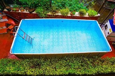 Fabhotel Prime Meera Vatika Nr Veena Lake